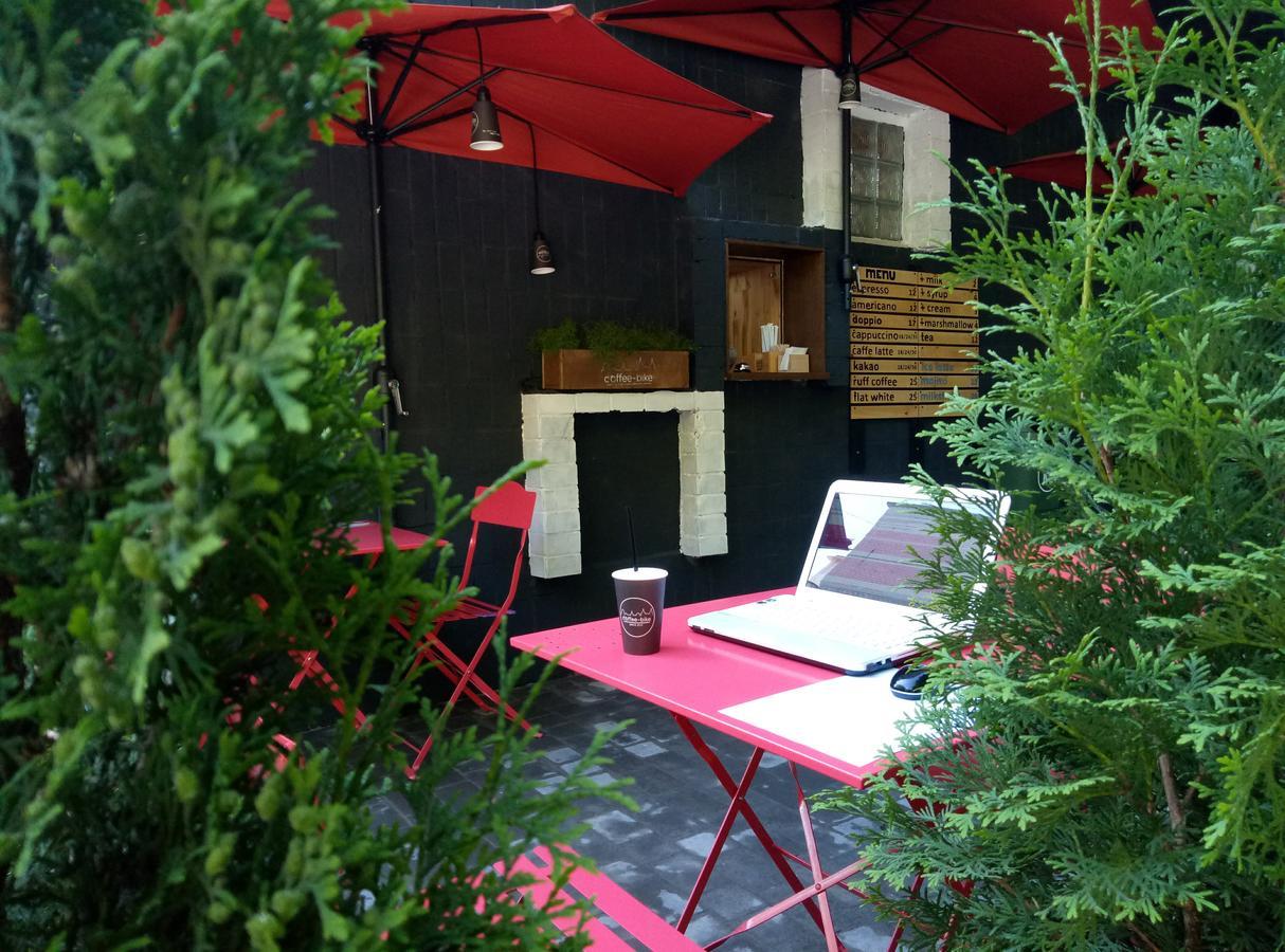 Hostel Svit Hub Каменец-Подольский Экстерьер фото